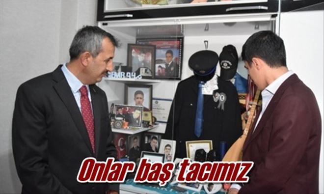 Onlar baş tacımız