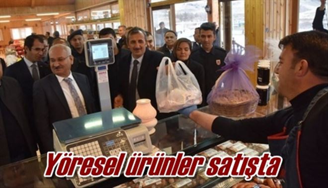 Yöresel ürünler satışta