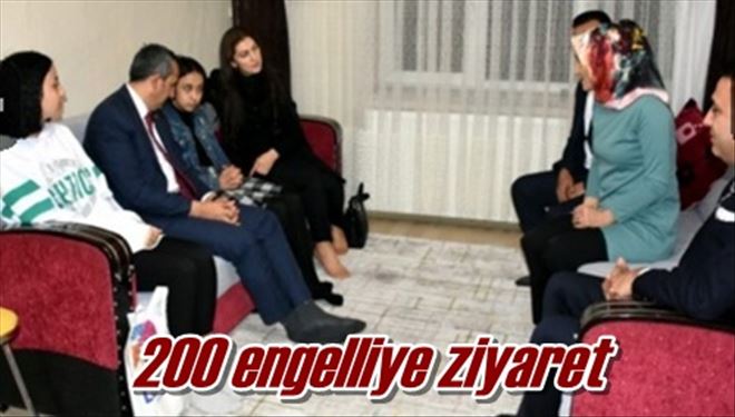 200 engelliye ziyaret