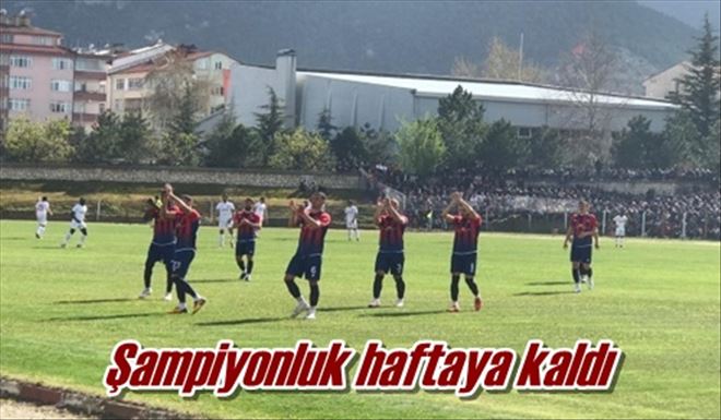 Şampiyonluk haftaya kaldı