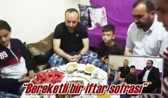 İftara konuk oldu