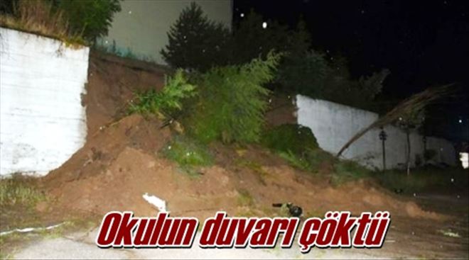 Okulun duvarı çöktü