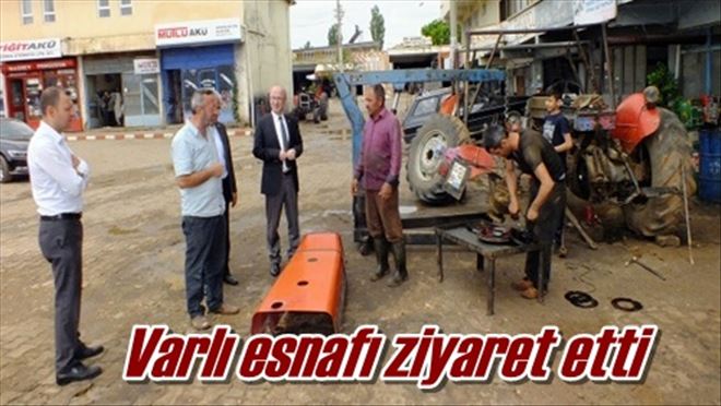 Varlı esnafı ziyaret etti