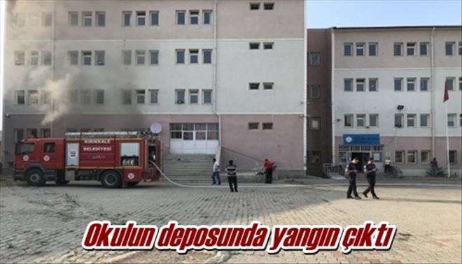 Okulun deposunda yangın çıktı
