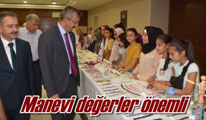 Manevi değerler önemli