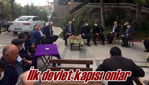 İlk devlet kapısı onlar