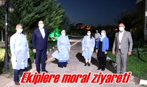 Ekiplere moral ziyareti