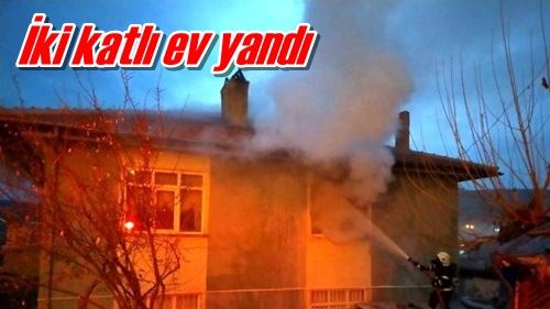 İki katlı ev yandı
