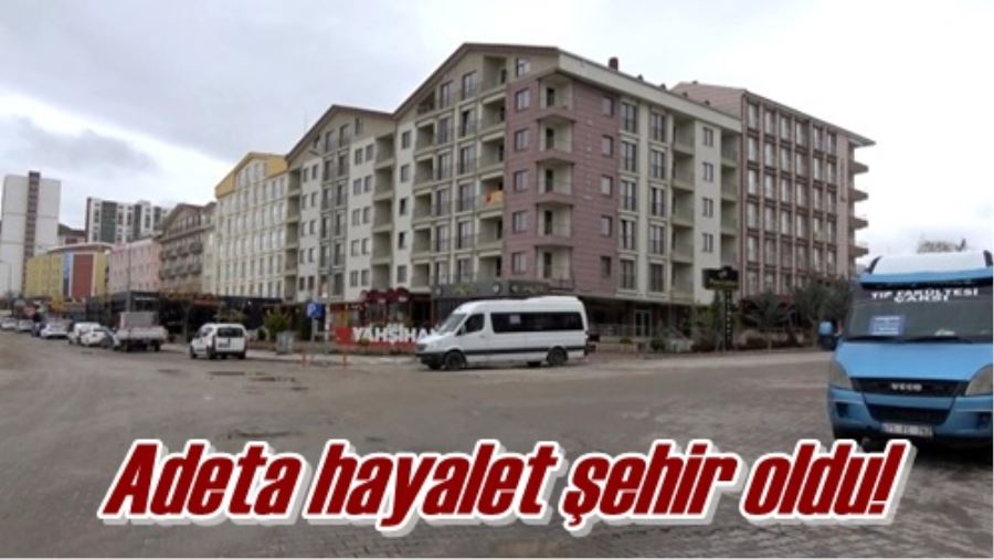 Korona virüsü tatili bir şehri boşalttı