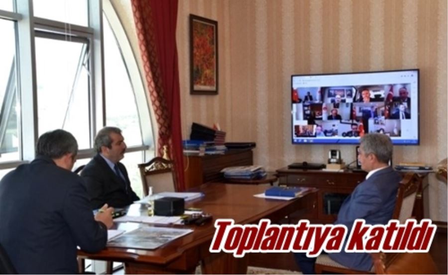 Toplantıya katıldı