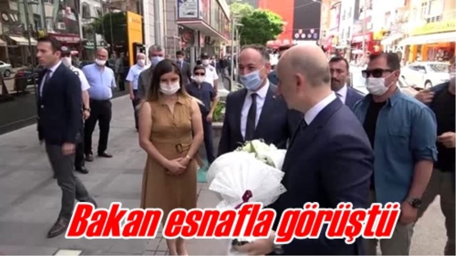 Bakan esnafla görüştü