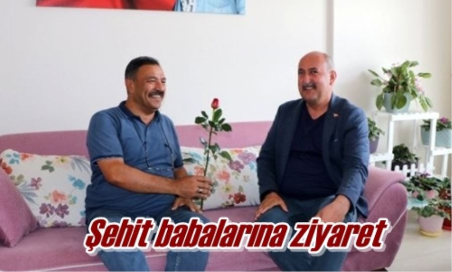 Şehit babalarına ziyaret