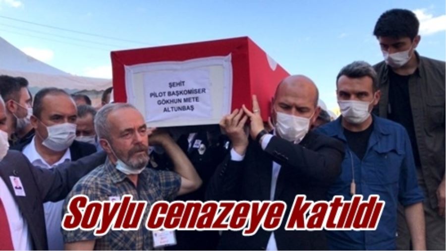 Soylu cenazeye katıldı