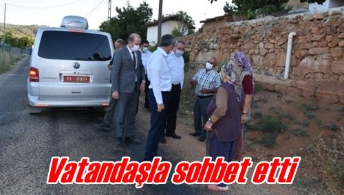 Vatandaşla sohbet etti