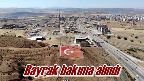Bayrak bakıma alındı