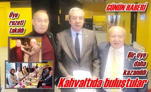 Kahvaltıda buluştular