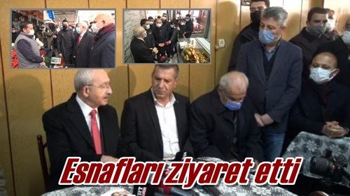 Esnafları ziyaret etti