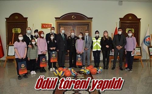 Ödül töreni yapıldı