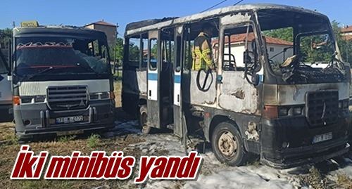 İki minibüs yandı