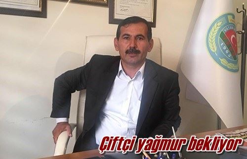 Çiftçi yağmur bekliyor