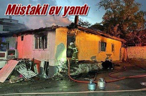 Müstakil ev yandı