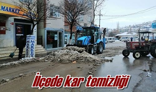 İlçede kar temizliği