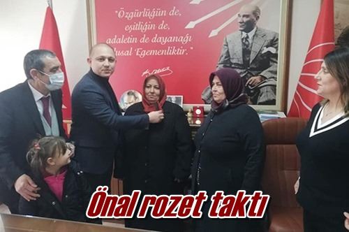 Önal rozet taktı