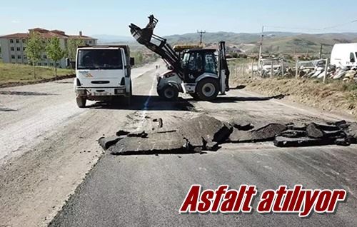 Asfalt atılıyor