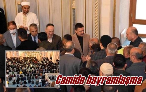 Camide bayramlaşma