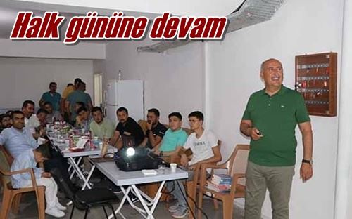 Halk gününe devam