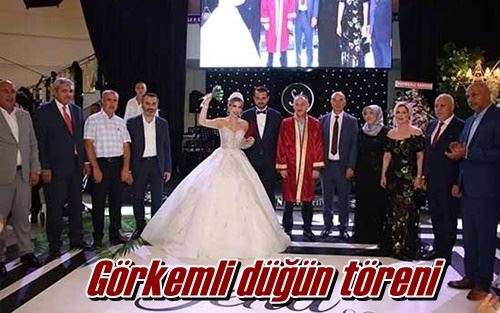 Görkemli düğün töreni