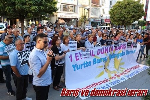 Barış ve demokrasi ısrarı