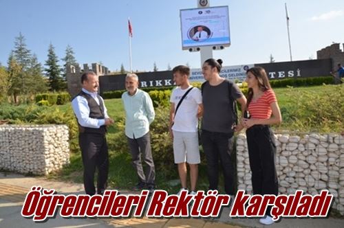 Rektör karşıladı