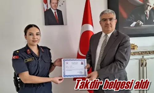 Takdir belgesi aldı