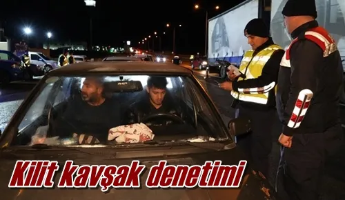 Kilit kavşak denetimi