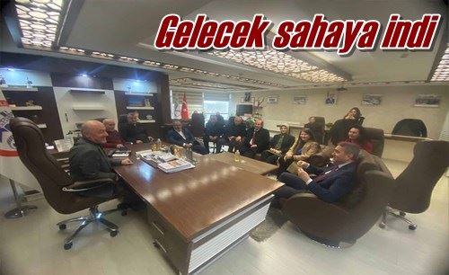 Gelecek sahaya indi