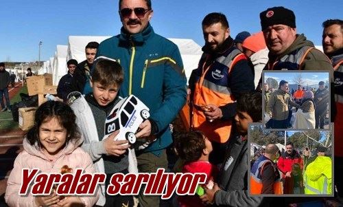 Yaralar sarılıyor