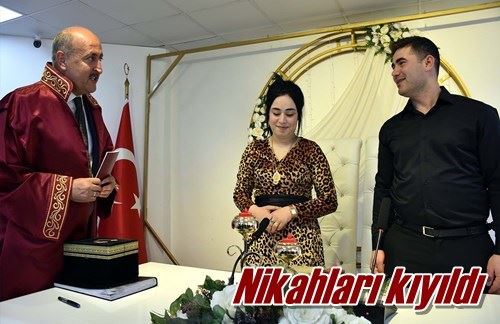 Nikahları kıyıldı