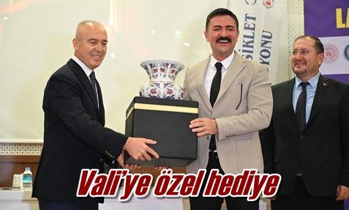 Vali’ye özel hediye