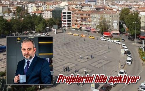 Projelerini bile açıklıyor