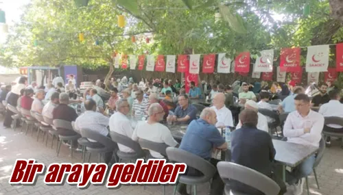 Bir araya geldiler