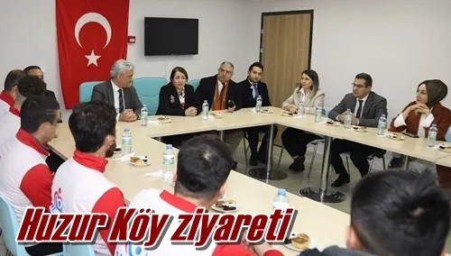 Huzur Köy ziyareti
