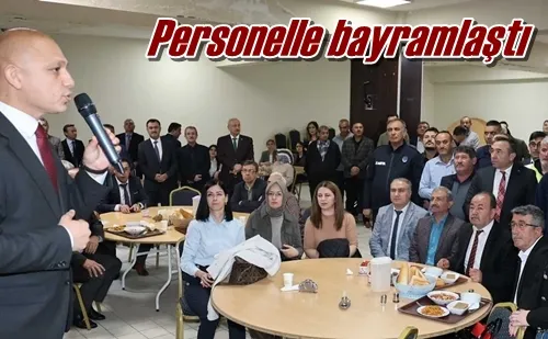 Personelle bayramlaştı