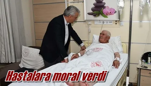 Hastalara moral verdi