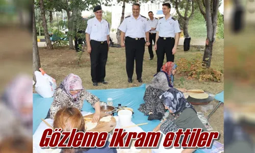 Gözleme ikram ettiler