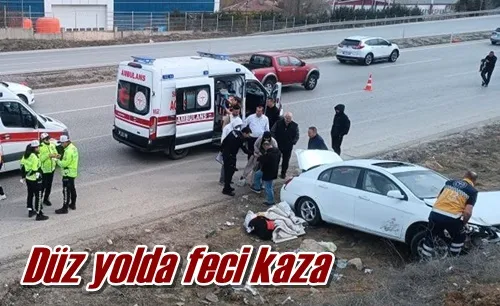 Düz yolda feci kaza