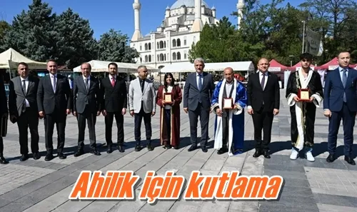 Ahilik için kutlama