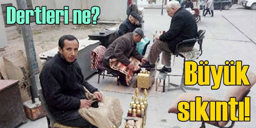 Ayakkabı Boyacıları Soğuk Havadan Dertli