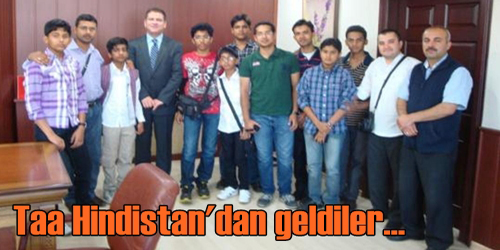 Hindistanlı Öğrencilerden Ziyaret   