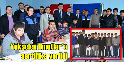 Öğrencilere Sertifika Verildi